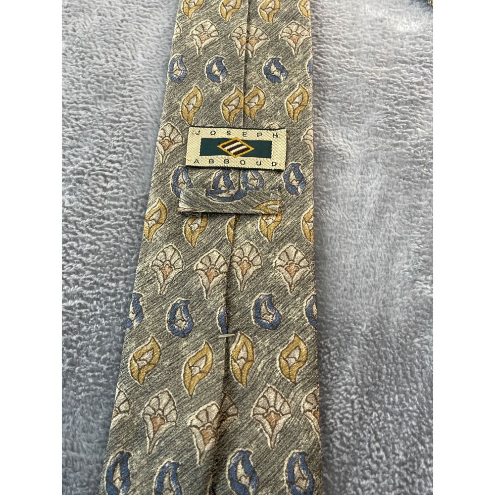 Joseph Abboud Men's Olive Green‎ Silk Necktie - Floral Paisley Design - Picture 3 of 7